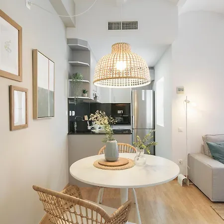 Click&flat Sugranyes Apartment Barcelona